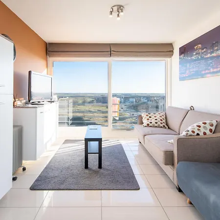 Apartment Met De Voeten In De Zee