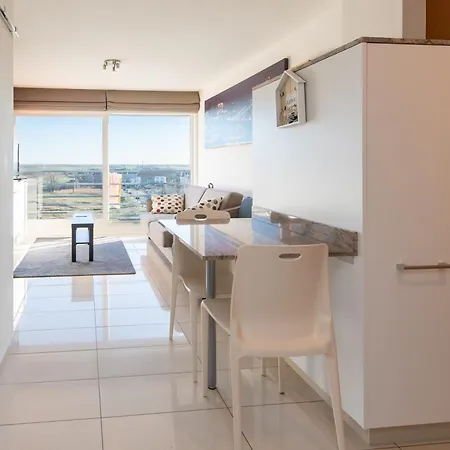 Met De Voeten In De Zee Apartment
