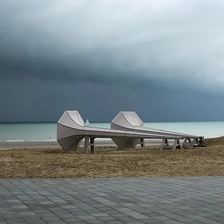 Met De Voeten In De Zee Apartment